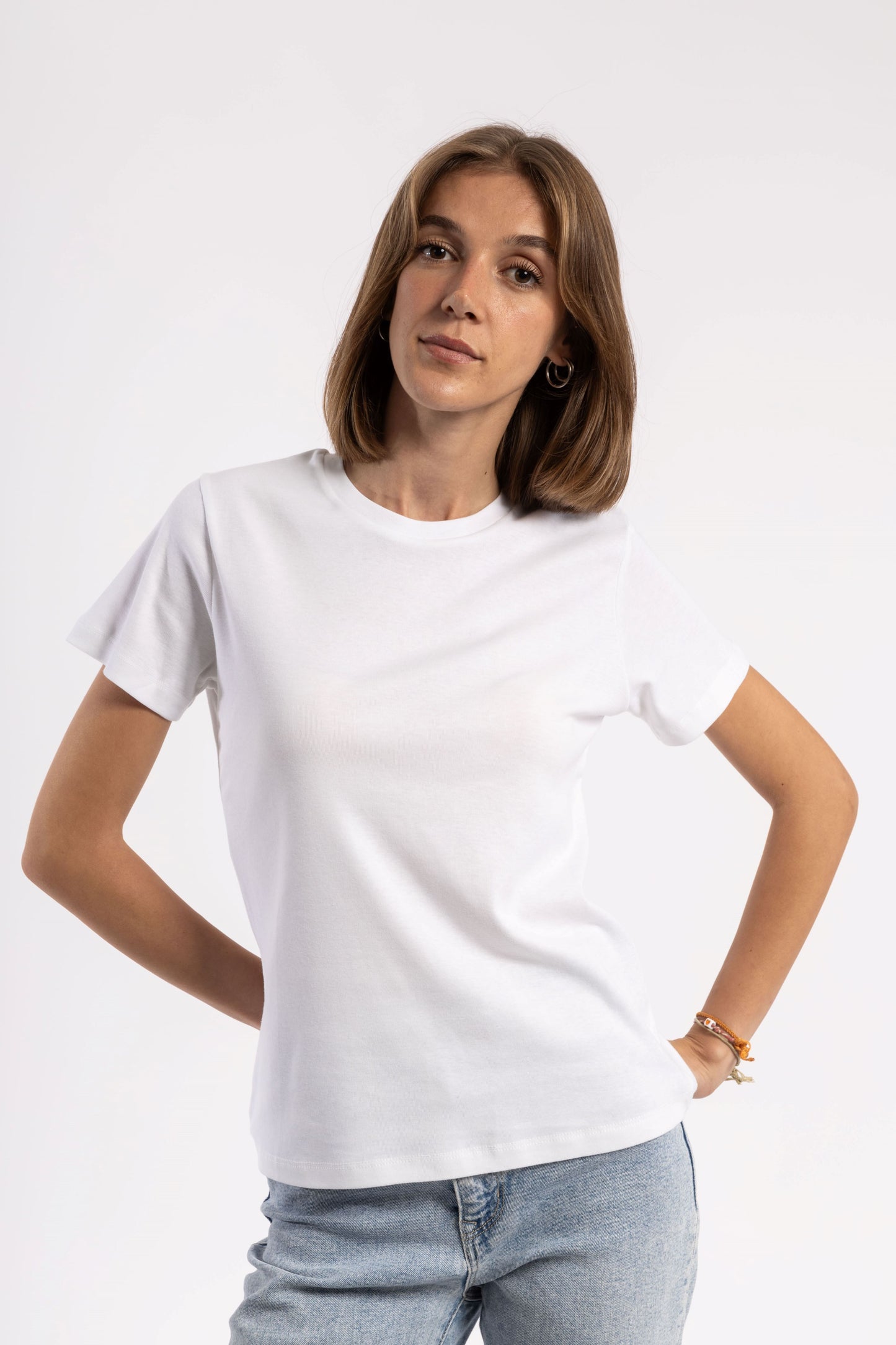 %100 Pamuk Bisiklet Yaka Kadın Basic Tshirt - Beyaz