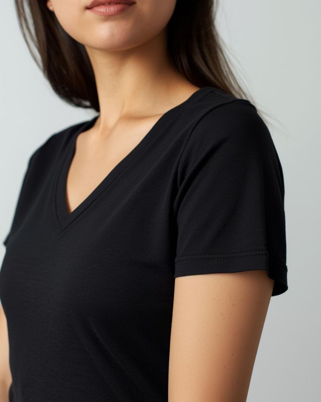 %100 Pamuk V Yaka Kadın Basic Tişört -  Siyah
